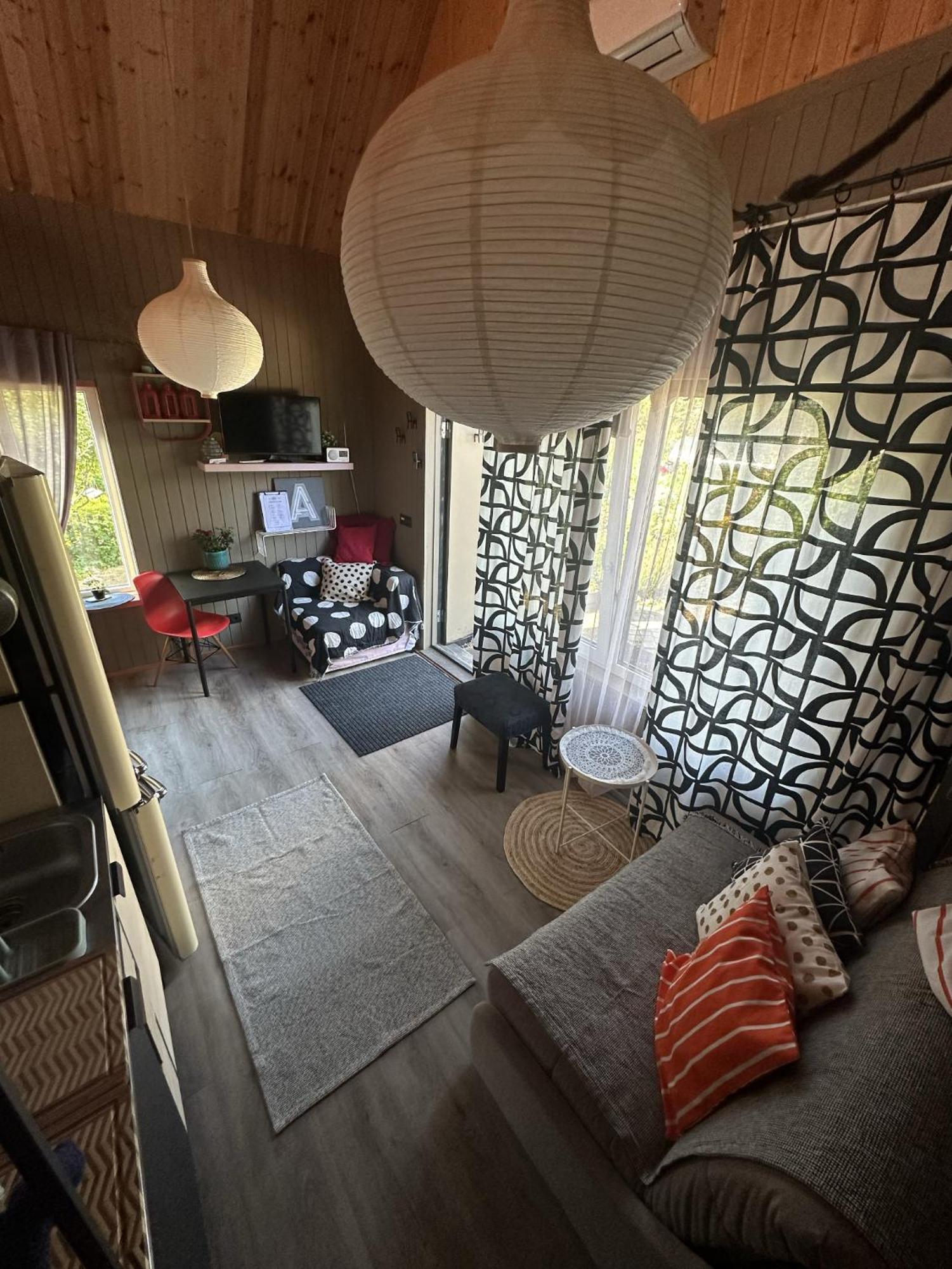 Amazing Little House On An Island With Garden Vila Riga Exterior foto
